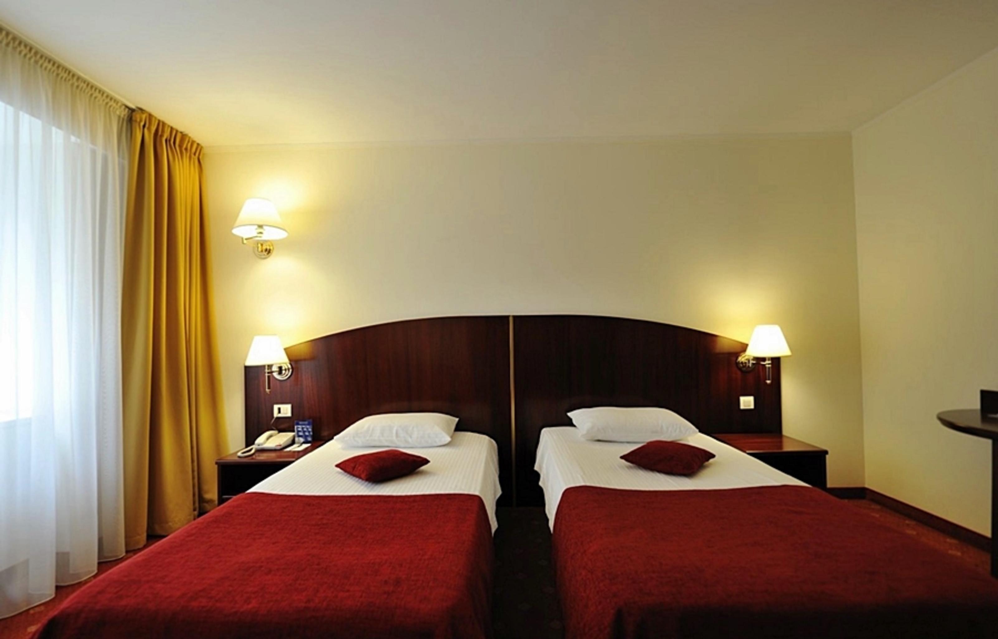 Hotel Minerva Бухарест Номер фото