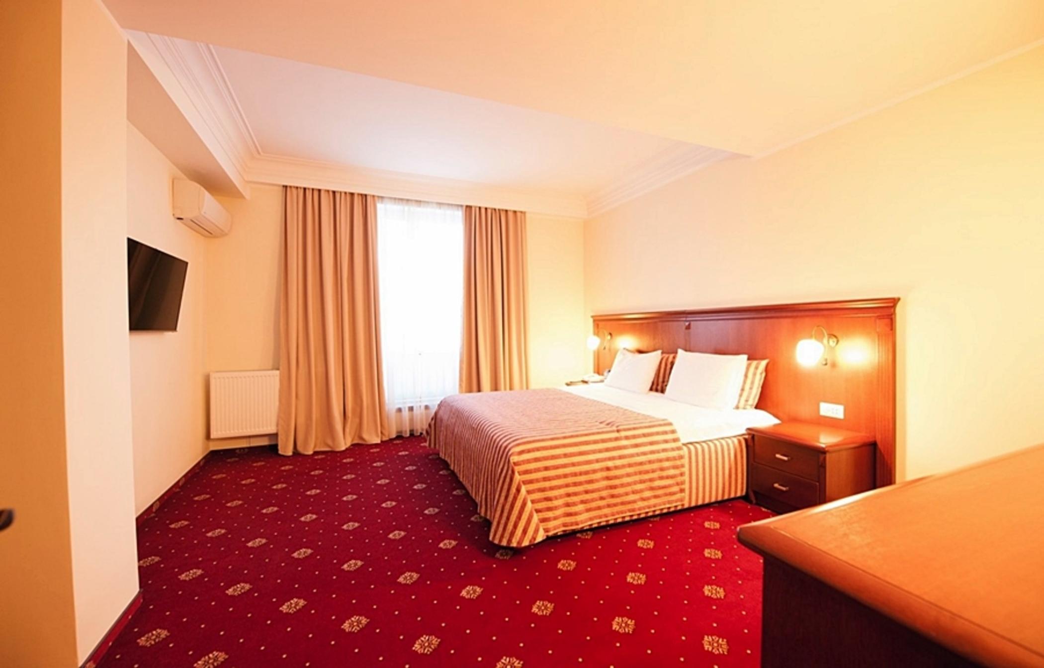 Hotel Minerva Бухарест Экстерьер фото